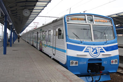 1 грудня 2014 року поїзди міської електрички курсуватимуть за розкладом вихідного дня